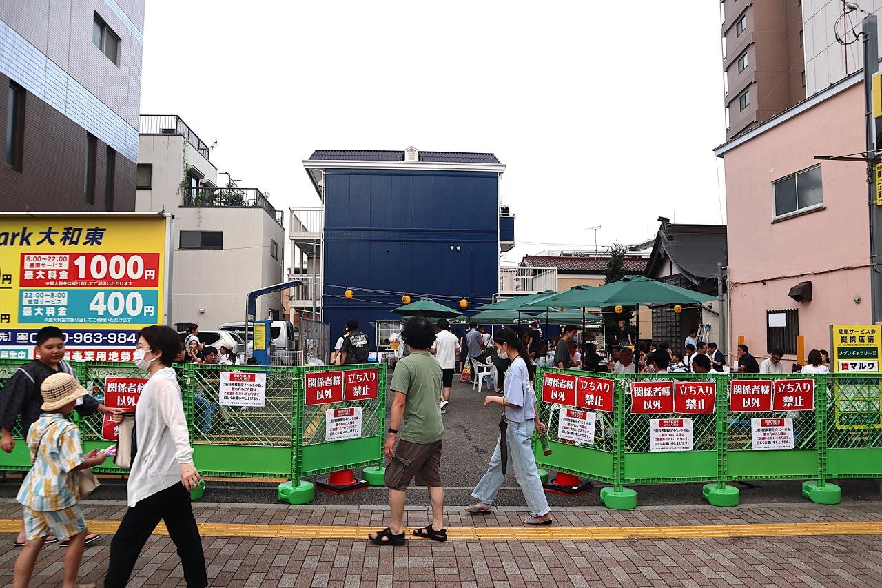 感謝祭会場